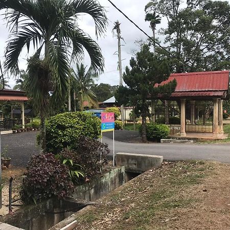 Opro S&S Homestay Pagoh Malay Only Muar Exteriör bild