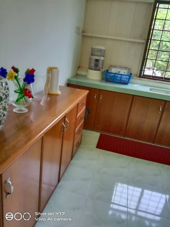 Opro S&S Homestay Pagoh Malay Only Muar Exteriör bild